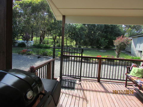 Lazy Days Cottage - Victor Harbor - Accommodation Daintree 7