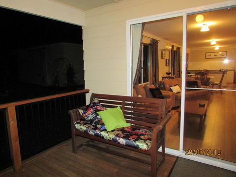 Lazy Days Cottage - Victor Harbor - Accommodation Daintree 23