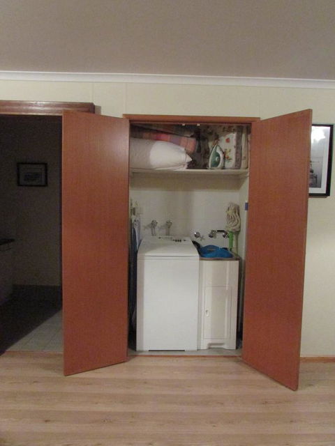 Lazy Days Cottage - Victor Harbor - Accommodation Daintree 18