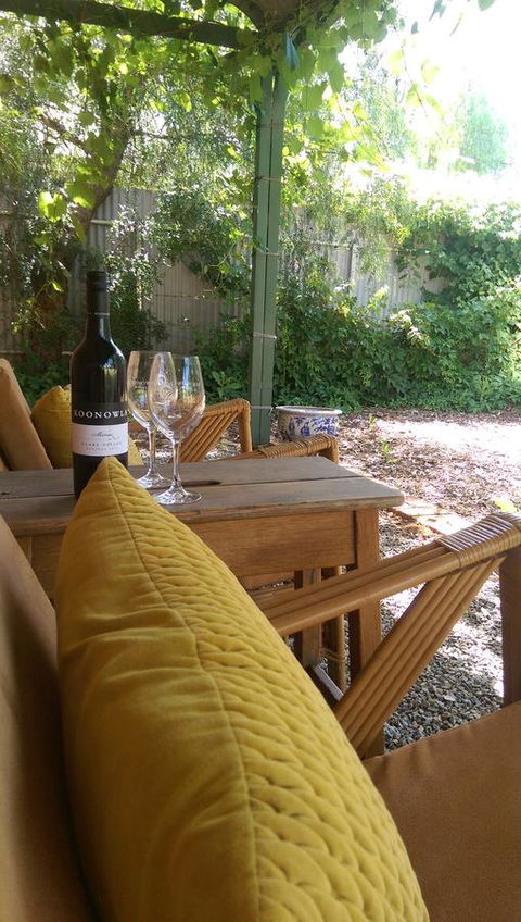 Amy\'s House Bed & Breakfast - Accommodation Daintree 15