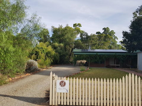 Amy\'s House Bed & Breakfast - Accommodation Daintree 27