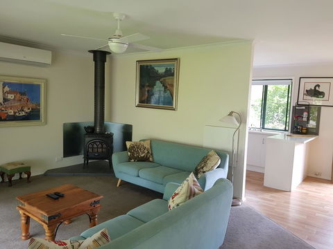 Amy\'s House Bed & Breakfast - Accommodation Daintree 25