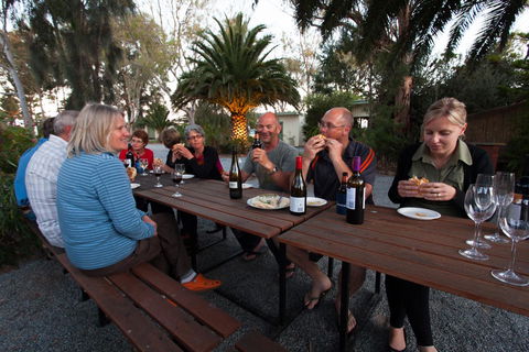 Modra\'s Apartments - Accommodation Daintree 10