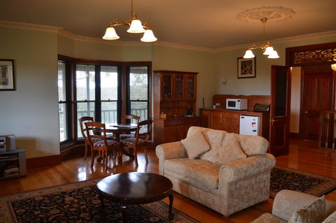 Angaston Saleyards Luxury Accommodation - Accommodation Daintree 37