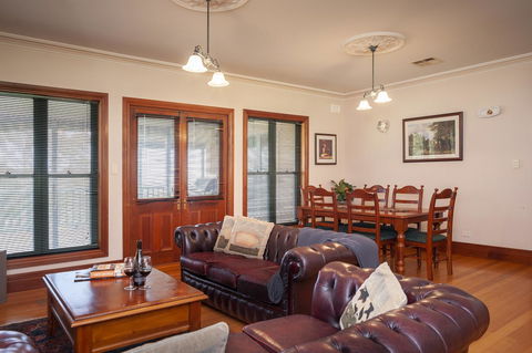 Angaston Saleyards Luxury Accommodation - Accommodation Daintree 30
