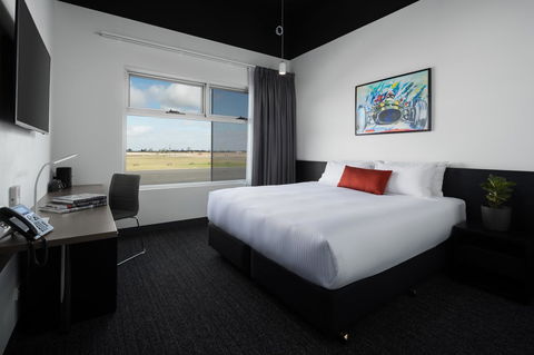 Rydges Pit Lane - Accommodation Daintree 35