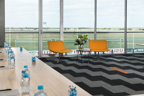 Rydges Pit Lane - Accommodation Daintree 4