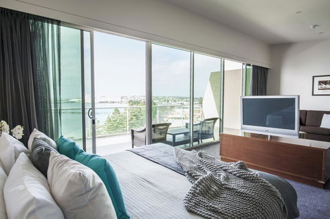 Port Lincoln Hotel - Accommodation Daintree 36