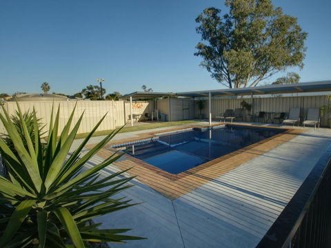 DBJ Holiday Units - Accommodation Daintree 2