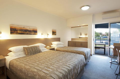 Loxton Community Hotel Motel - Accommodation Daintree 16