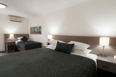 Loxton Community Hotel Motel - Accommodation Daintree 11