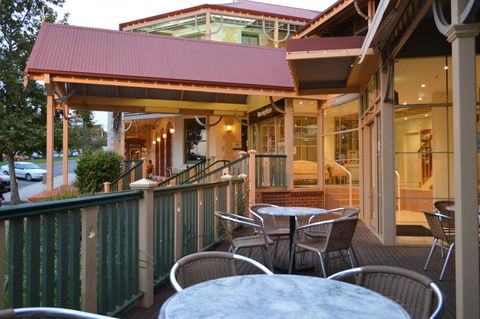 Loxton Community Hotel Motel - Accommodation Daintree 1