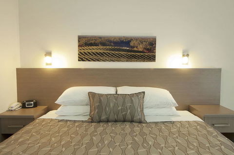 Loxton Community Hotel Motel - Accommodation Daintree 22