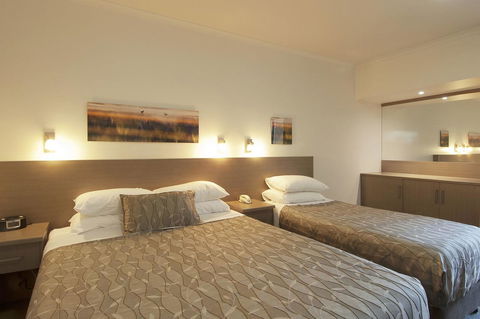 Loxton Community Hotel Motel - Accommodation Daintree 19