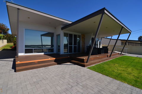Beachview - Accommodation Daintree 1
