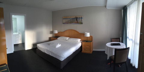 Hilton Beachfront Motel - Accommodation Daintree 27