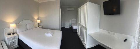 Hilton Beachfront Motel - Accommodation Daintree 39