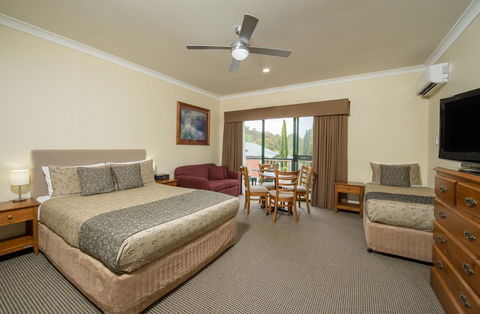 Clare Country Club - Accommodation Daintree 18