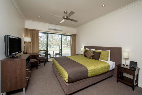 Clare Country Club - Accommodation Daintree 25