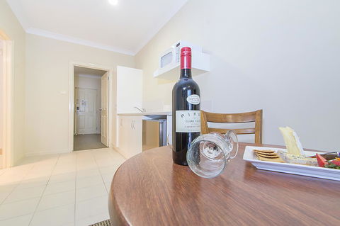 Clare Country Club - Accommodation Daintree 11