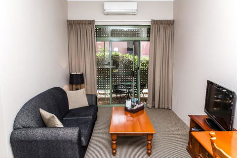 The Belmore Apartments Hotel - Accommodation Daintree 6