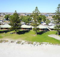 Wallaroo Holiday Park - Accommodation Daintree