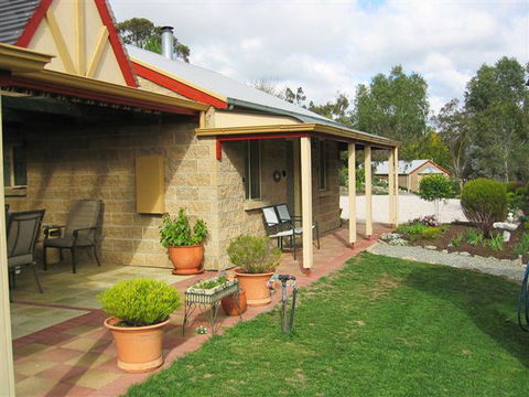 Riesling Trail & Clare Valley Cottages - Accommodation Daintree 2