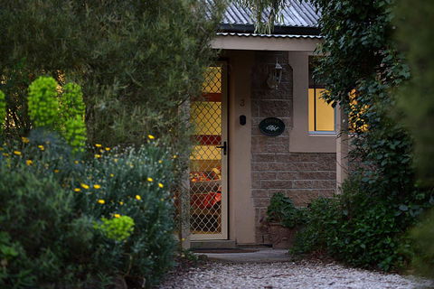 Riesling Trail & Clare Valley Cottages - Accommodation Daintree 1