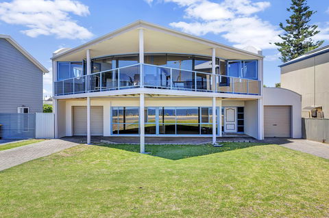Sail Away - Accommodation Daintree 3