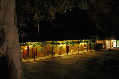 Burra Motor Inn - Accommodation Daintree 18