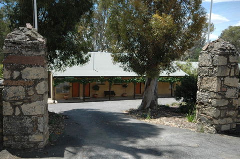 Burra Motor Inn - Accommodation Daintree 13