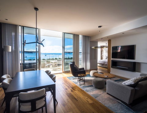 Penthouse On The Promenade - Accommodation Daintree 0