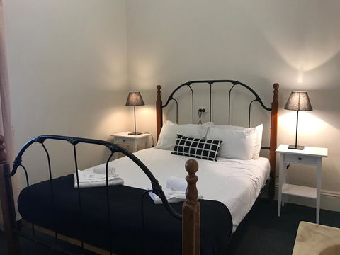 Grosvenor Hotel - Accommodation Daintree 11