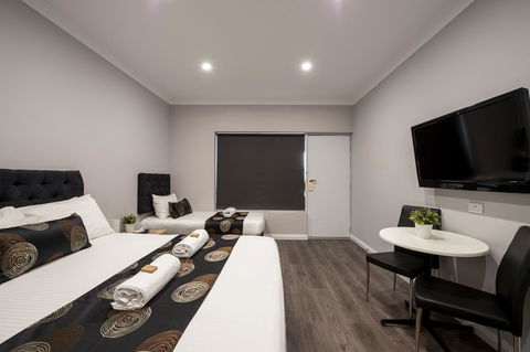 City Centre Motel Hotel - Accommodation Daintree 0