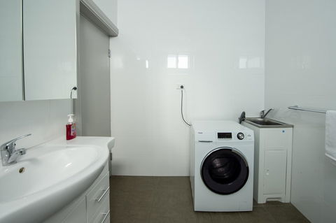 City Centre Motel Hotel - Accommodation Daintree 26