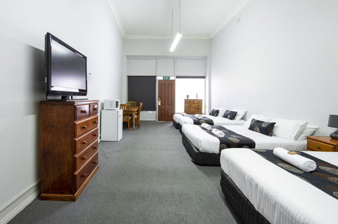 City Centre Motel Hotel - Accommodation Daintree 8