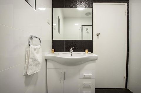 City Centre Motel Hotel - Accommodation Daintree 22