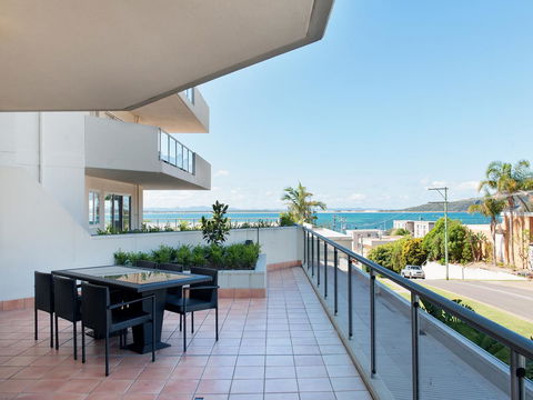 Ramada Resort By Wyndham Shoal Bay - Accommodation Daintree 5