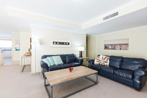 Ramada Resort By Wyndham Shoal Bay - Accommodation Daintree 41