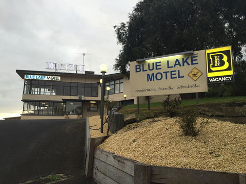 Blue Lake Motel - Accommodation Daintree 0