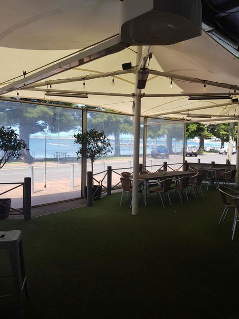 Pier Hotel Port Lincoln - Accommodation Daintree 29