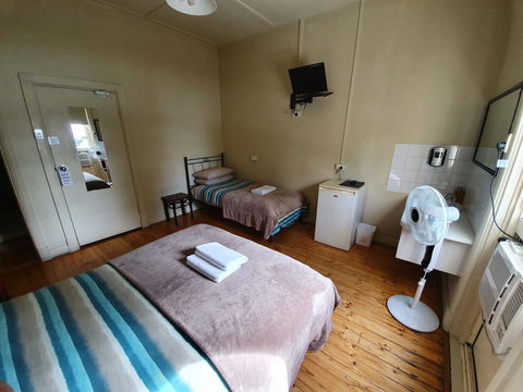 Pier Hotel Port Lincoln - Accommodation Daintree 15