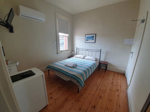 Pier Hotel Port Lincoln - Accommodation Daintree 21