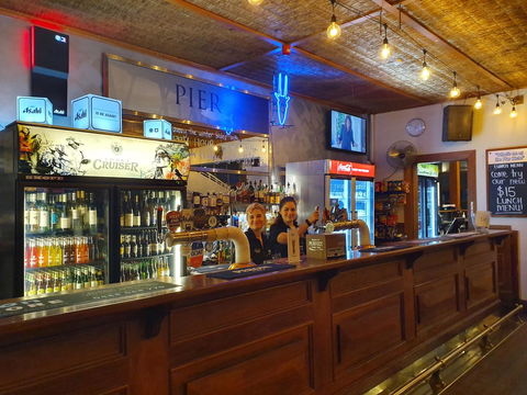 Pier Hotel Port Lincoln - Accommodation Daintree 6