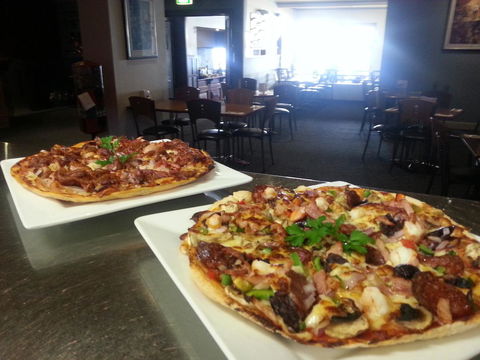 Pier Hotel Port Lincoln - Accommodation Daintree 28