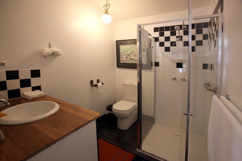 Wallace Lodge - PID-STRA-16871 - Accommodation Daintree 6