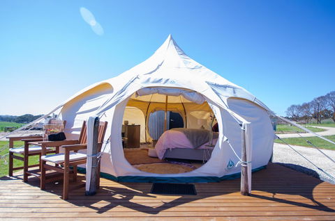Bukirk Glamping & Fancy Coops - Accommodation Daintree 6