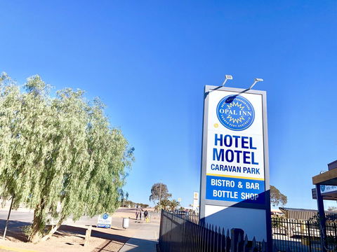 Opal Inn Hotel, Motel, Caravan Park - Accommodation Daintree 38