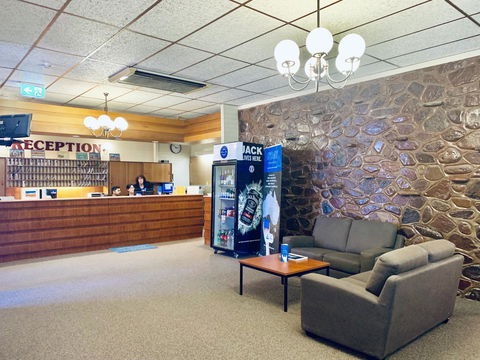 Opal Inn Hotel, Motel, Caravan Park - Accommodation Daintree 30