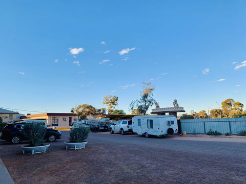 Opal Inn Hotel, Motel, Caravan Park - Accommodation Daintree 40